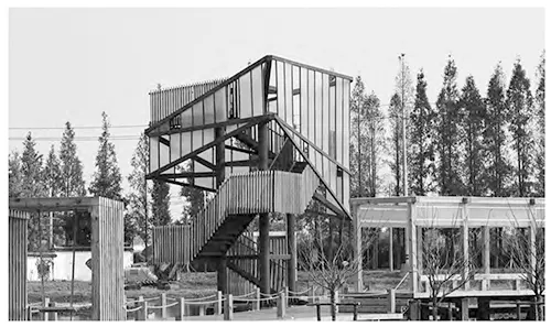Figure 2 The viewing windows on the facade stem from limitations in construction techniques